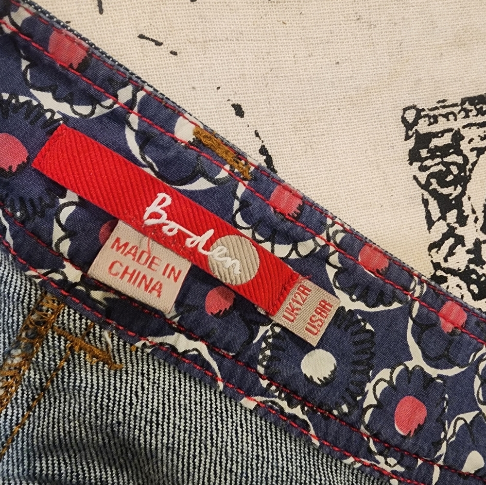 Boden Blue Mini Skirt with Classic Denim Style - Picture 3 of 3